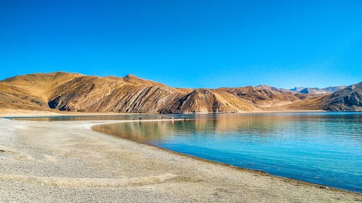 Nubra valley to Pangong Lake | Relive the bollywood moments